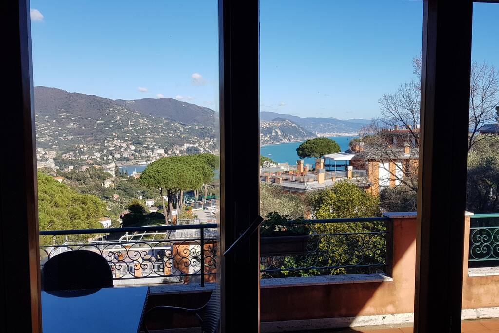 Che vista mare dal salotto di casa!