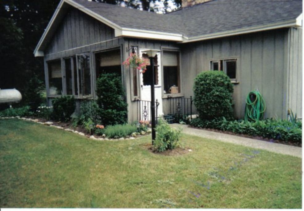Street View of Cottage