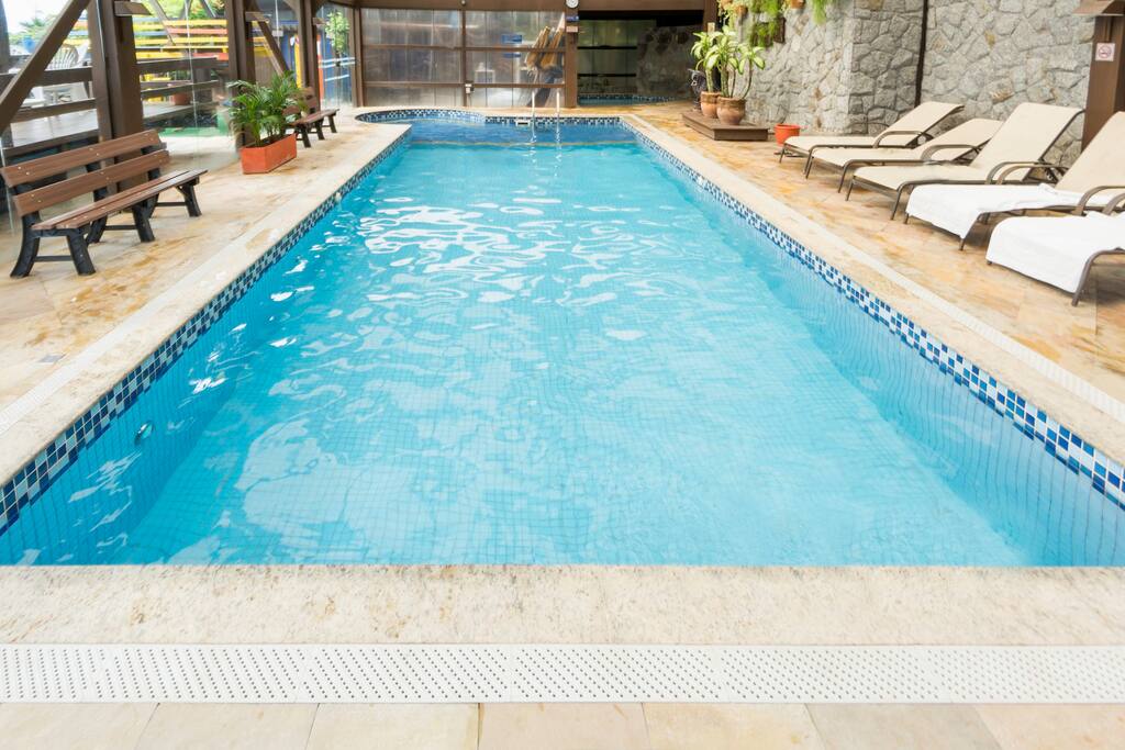 Piscina Aquecida Interna