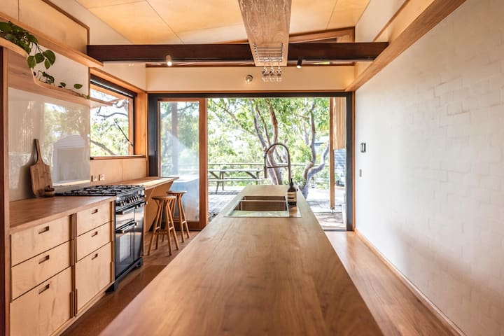 ‘Osprey’ Stunning Boomerang Beach hideaway gallery image 4