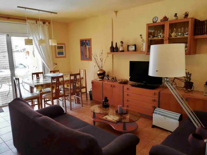 Chalet Con Piscina Privada - Miami Platja