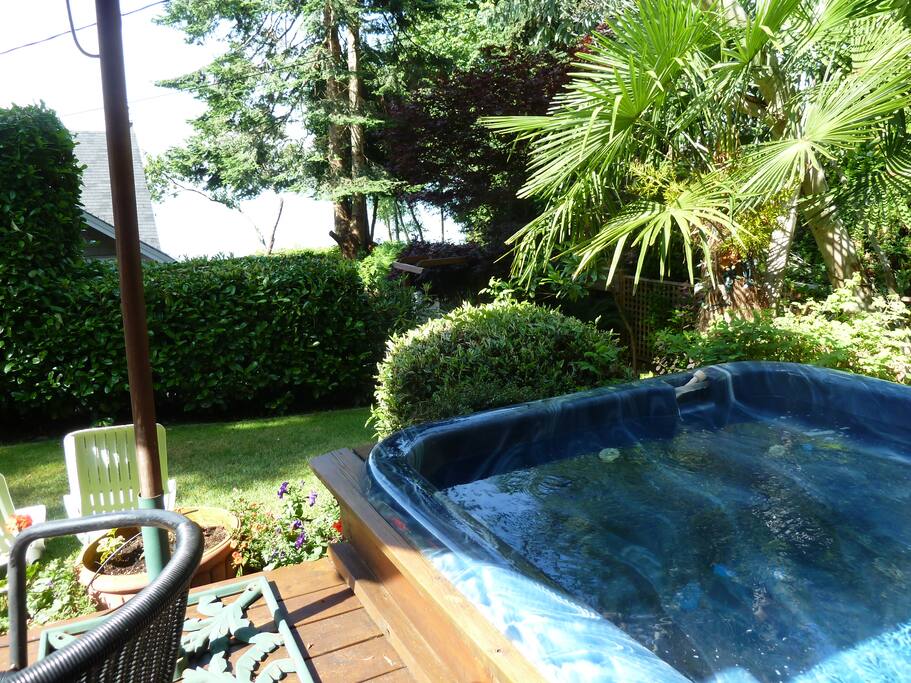 hot tub