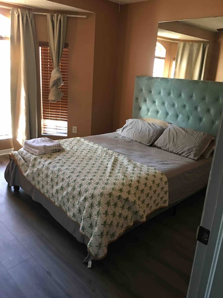 Chumba cha kwanza cha kulala