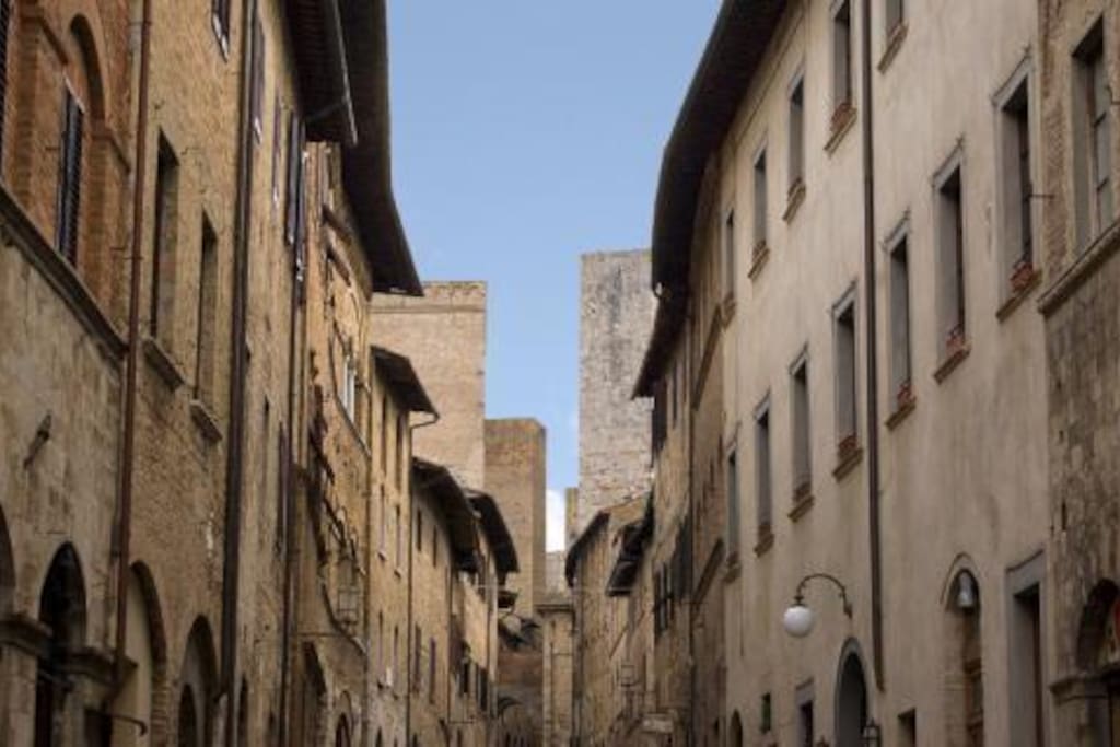 we are in the main street San Matteo, very good location, near the towers, museum, cathedral.