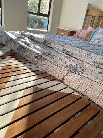 BohemianByron – 5br + pool + firepit (pets OK) gallery image 5