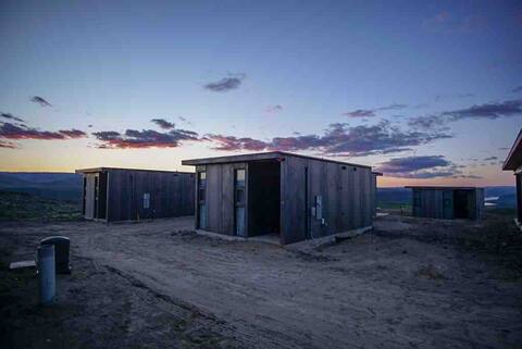 Modern home located next to Cave B. Sleeps 6!