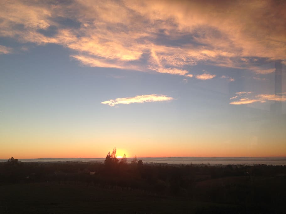You will wake up to panoramic views to the coast, with fabulous East Coast sunrises