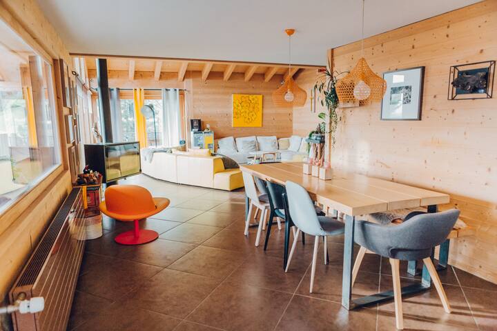 Modern & cosy alpine chalet gallery image 3