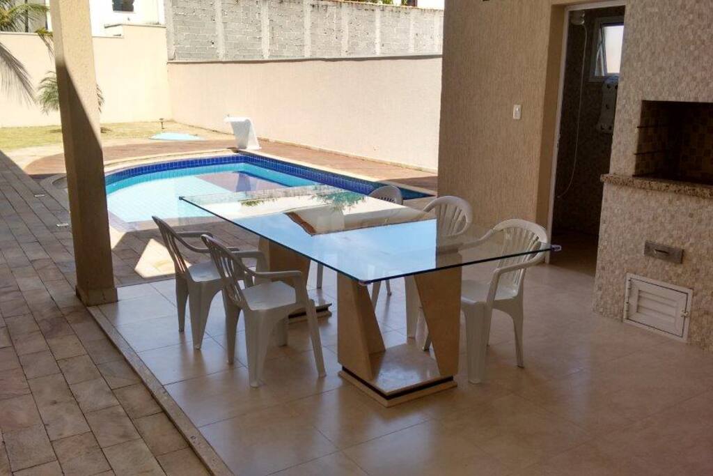 Área Gourmet e Piscina