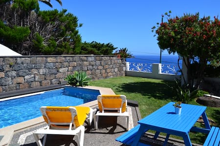 Top 20 caniço vacation rentals, vacation homes & condo rentals ... Cerca Ideas Madeira
