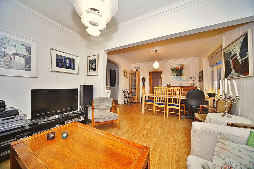 Bright and open spaces, good flat screen TV.