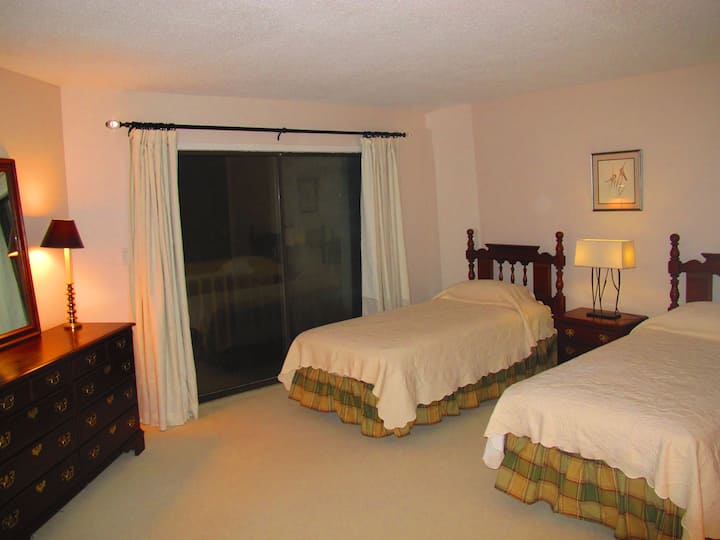 Spálňa č.2 (biela izba) s vlastným balkónom