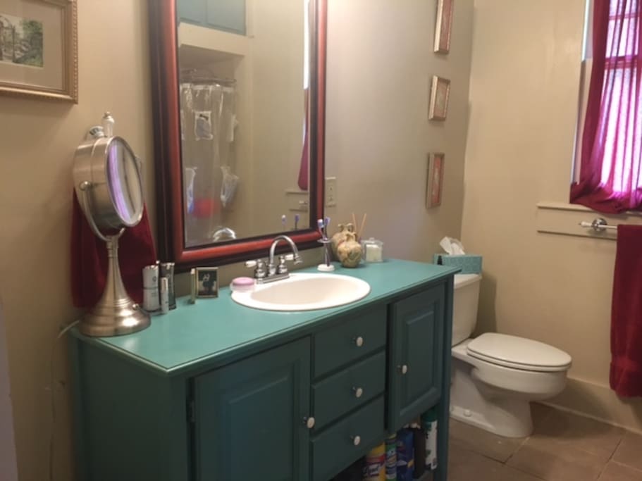 Spacious bathroom