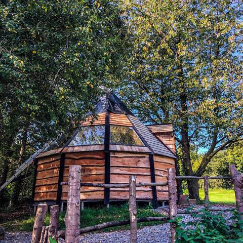 Cosy Stargazer Cabin - Monmouth Walking Distance