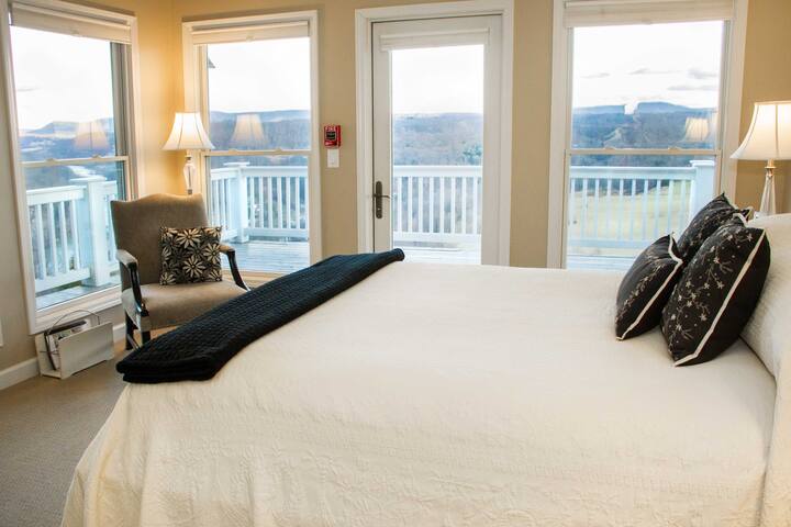 Angels Rest - Inn at Riverbend