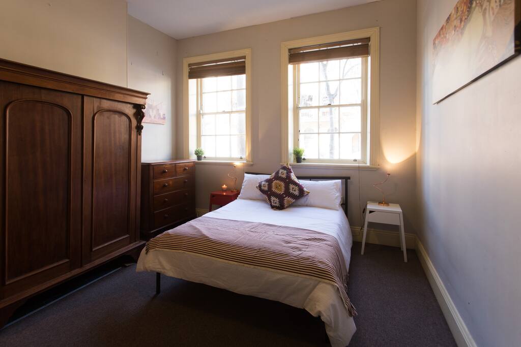 Bedroom 2 (Double)