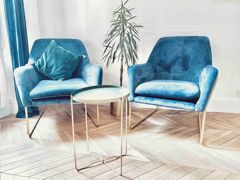 Annonce Airbnb populaire: Superb quiet studio, center/cathedral à Bourse Esplanade Krutenau