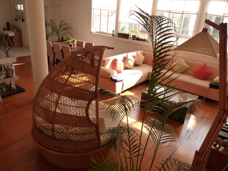 Bright and spacious common area
