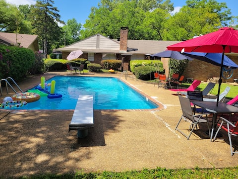 BRINGING MIAMI TO JACKSON MISSISSIPPI.