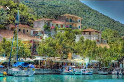 Anastasia's Penthouse-Vasiliki Center