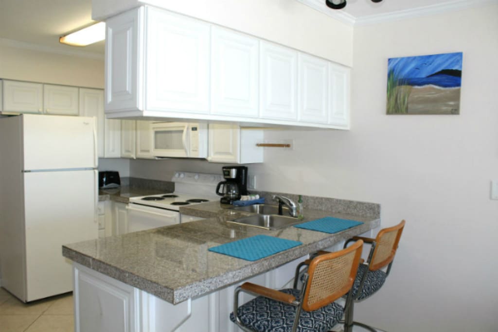 Breakfast nook/Kitchen