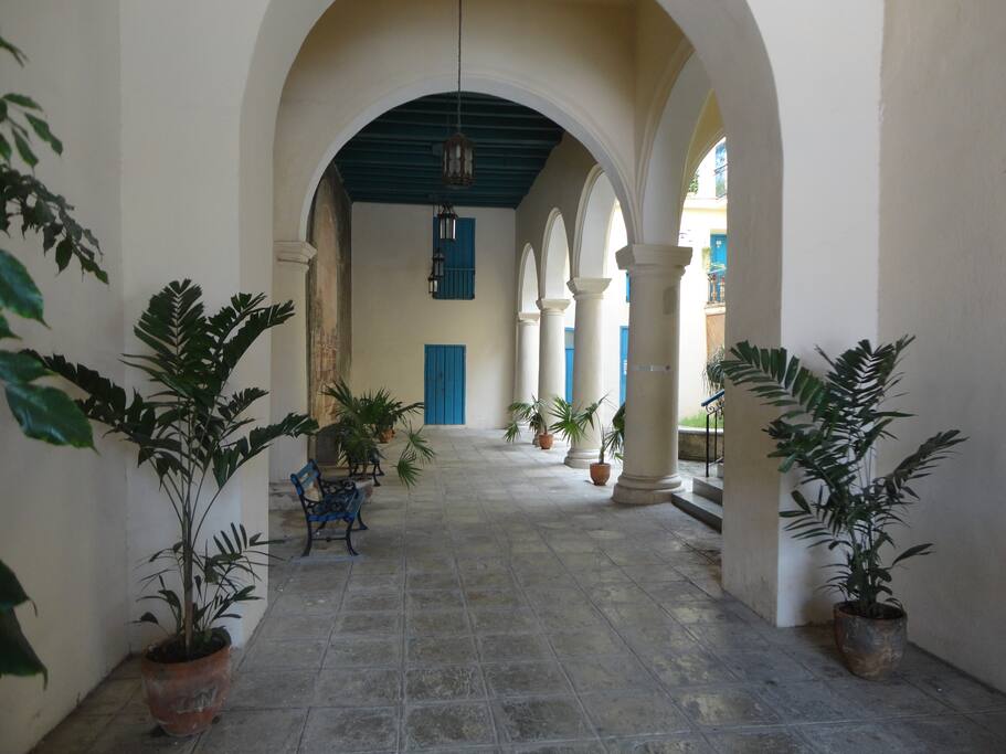 Vista interior del edificio / Interior view of the building