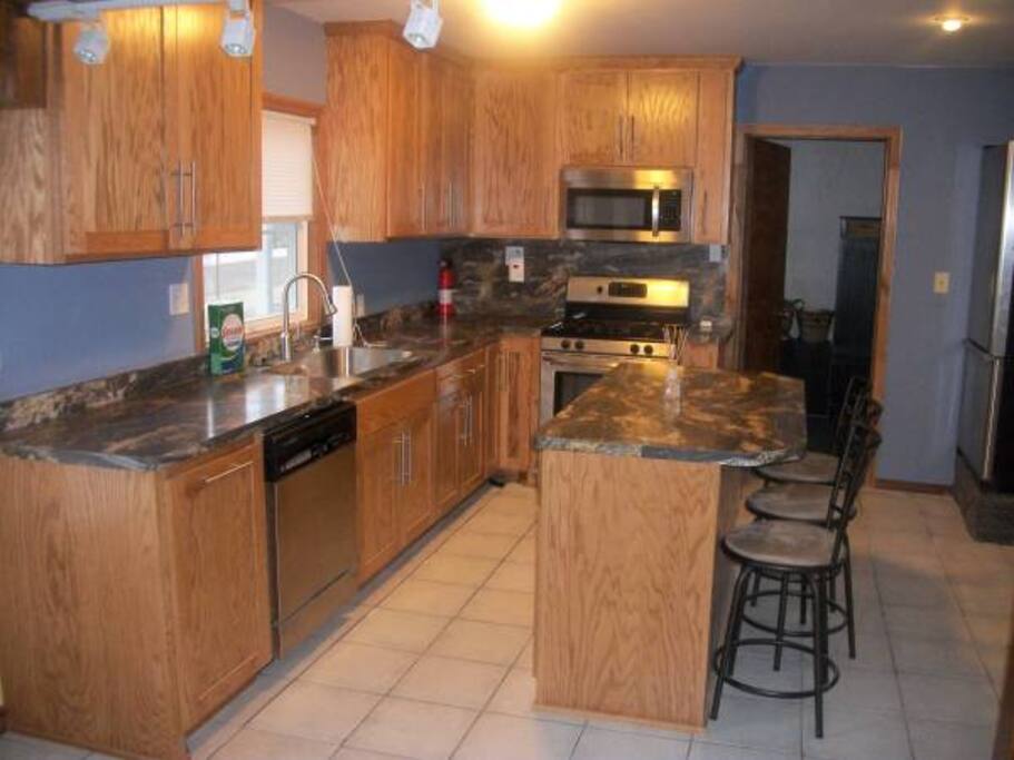 Full Kitchen