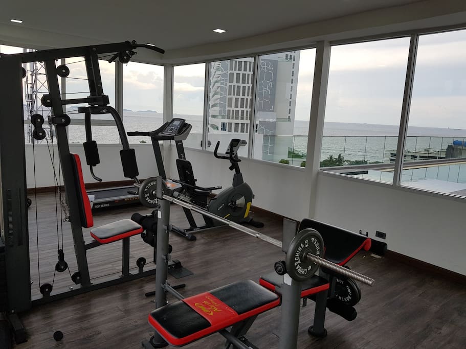 fitness sea view