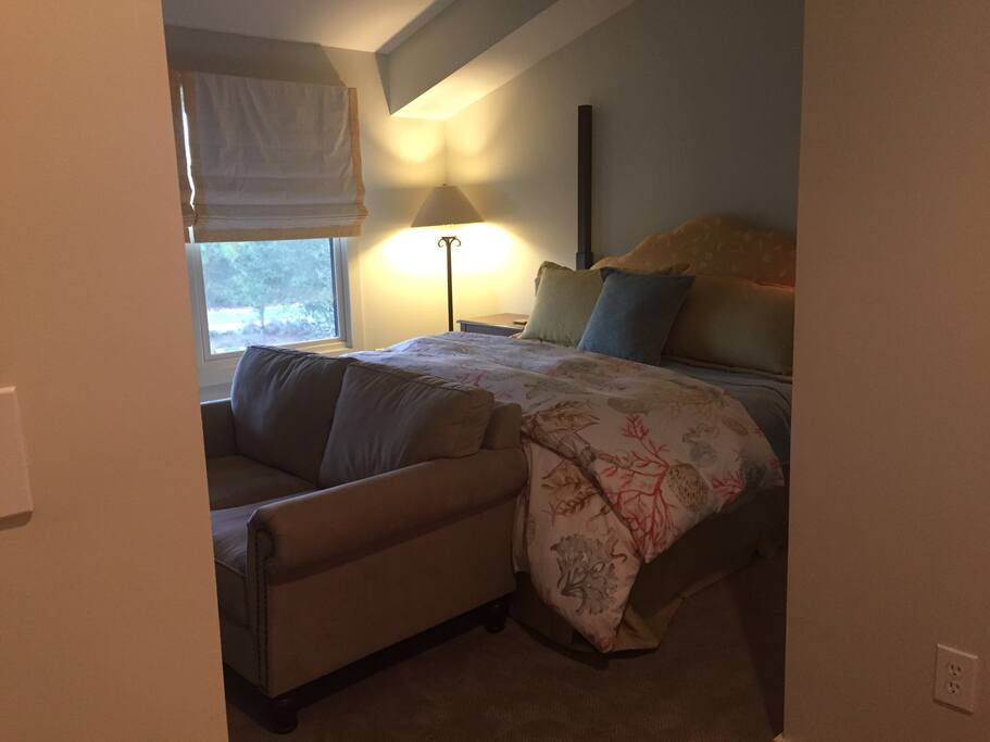 King size bed