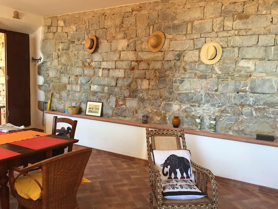 Detail of the dinner room