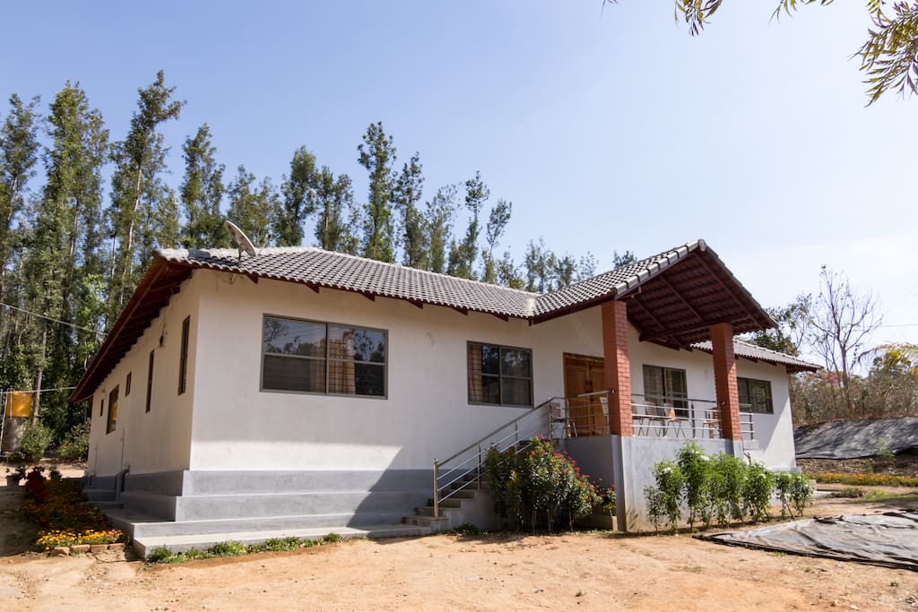 Feel the serene surroundings at this home stay