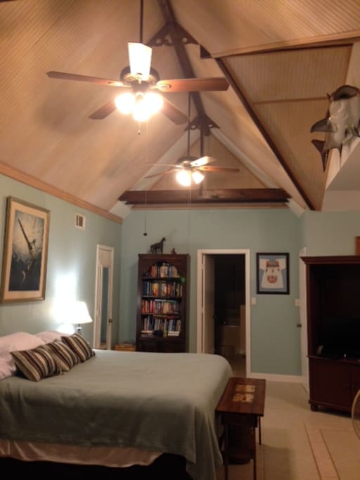Stunning room with cathedral ceilings