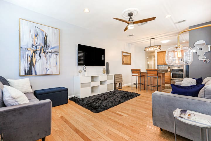 Enchanting Uptown Getaway