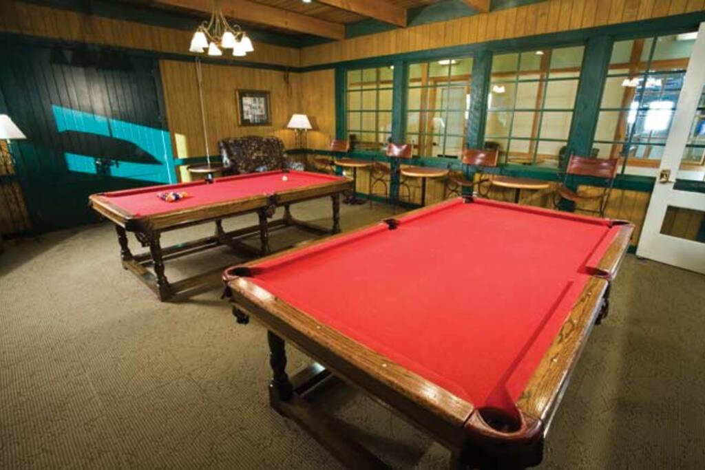 Game Room (Common Area)