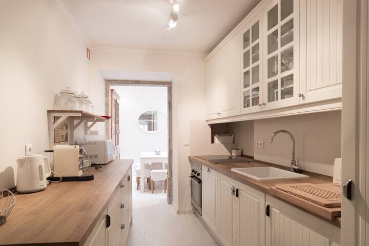 FLH Ericeira Charming House gallery image 2