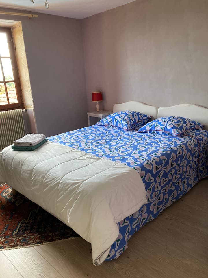 Quarto 3 - cama de casal