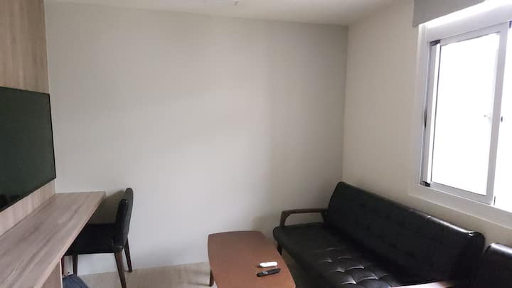 R》專用廚房陽台/安靜住宅社區/next To Nsysu/走路到捷運3分鐘/一房一廳/場地設備專用 - China