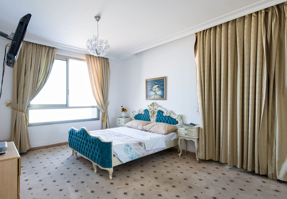 big bedroom1