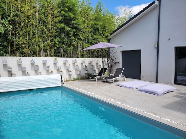 Villa avec piscine chauffée 10 couchages