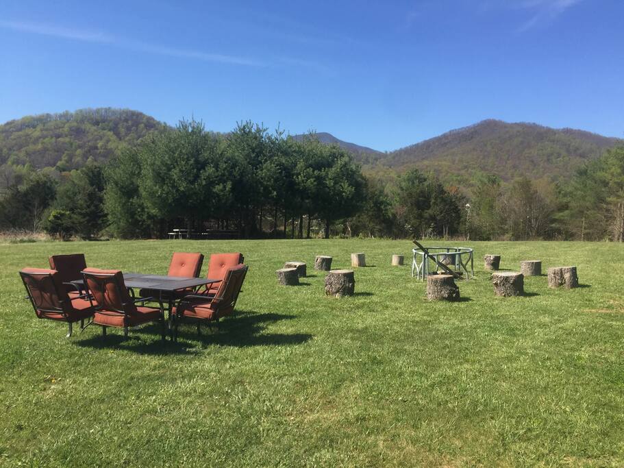 Mountain views with firepit