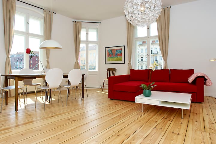 97m² apartment on Prenzlauer Allee