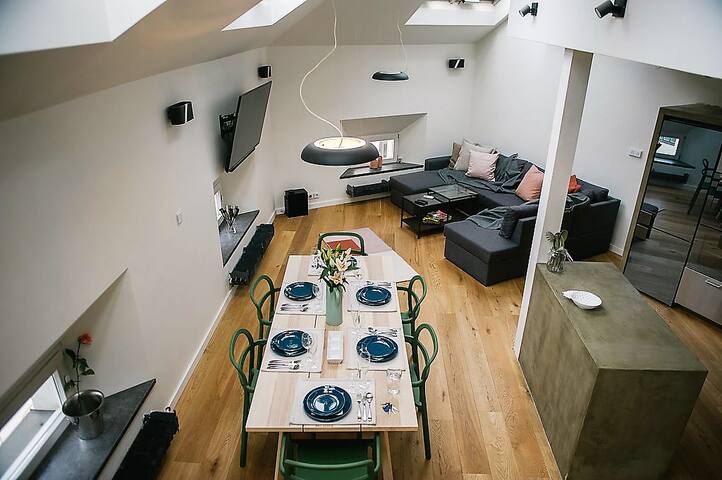 Nick And Jenny managed Airbnb listing 1