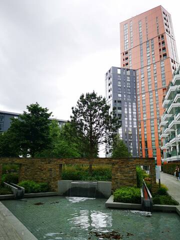 Central LondonNew flat with two spacious bedrooms.