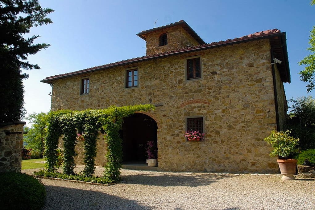 Ingresso della villa