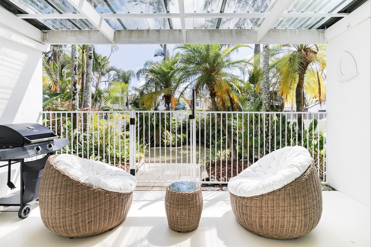 19+ BEST Airbnbs on the Sunshine Coast, QLD