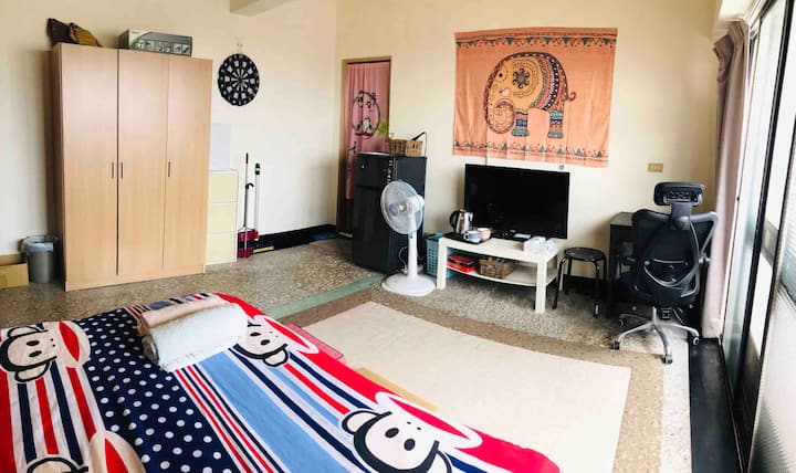 鹽埕埔捷運5分/9樓採光套房/駁二/輕軌/愛河/2人 - 구산 구