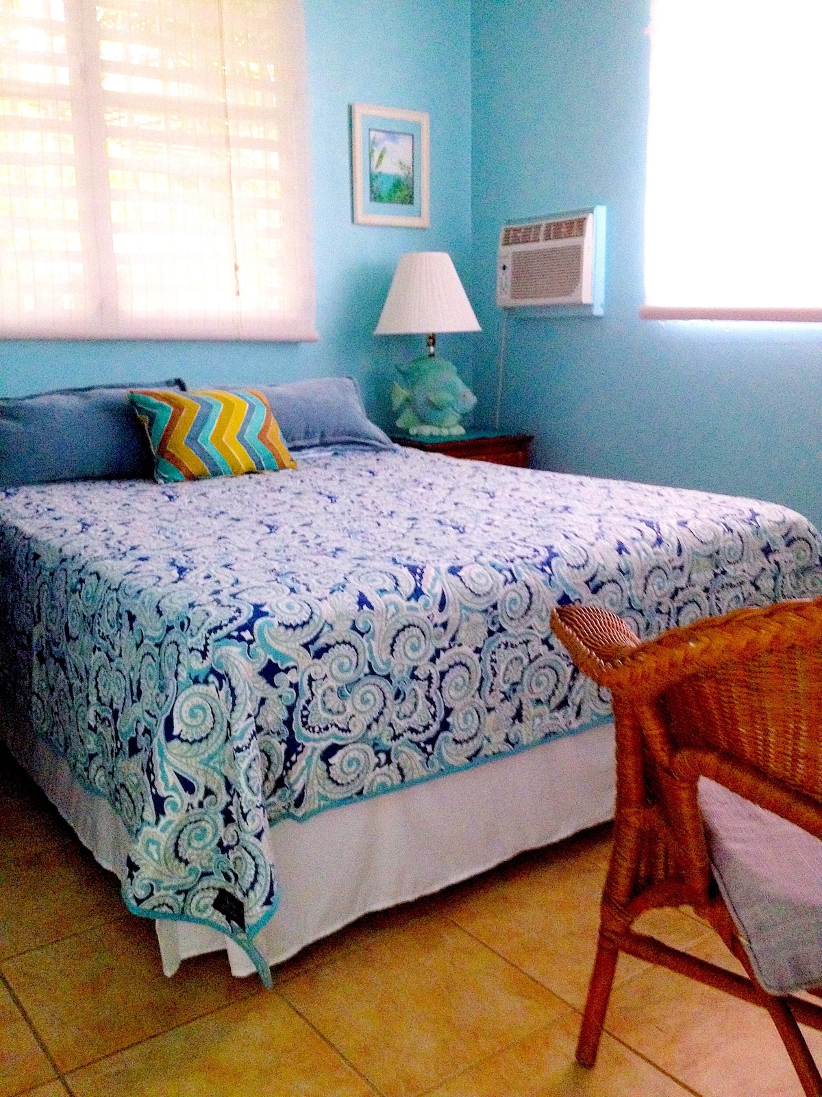 gostinjska soba ima bračni krevet (160x200)