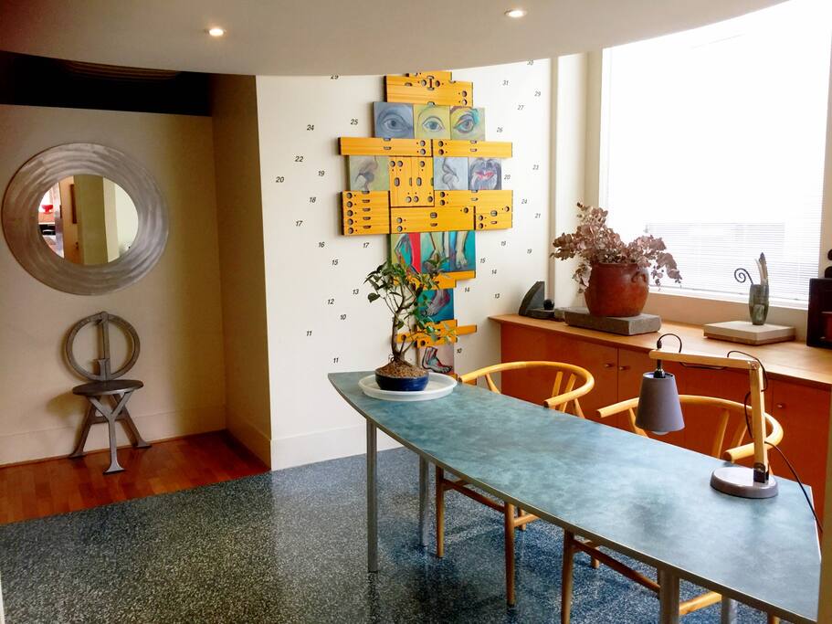 Enter directly from the lift into this reception area. Accommodation to the left and venue to the right