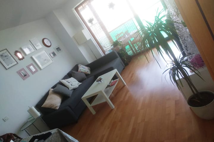 Vivienda Nueva 2 Hab Con Piscina. 15min Barcelona - Viladecans