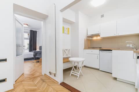 Popular Airbnb listing: Brilliant Studio Apartment • Old Town • by COTA in Stare Miasto